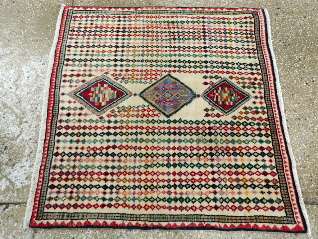 Vintage Persian Hamadan Rug, No.25973 - Galerie Shabab