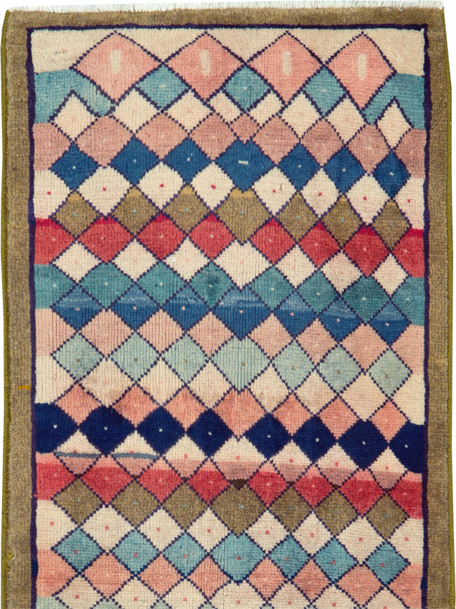 Vintage Persian Mahal Runner, No.25976 - Galerie Shabab