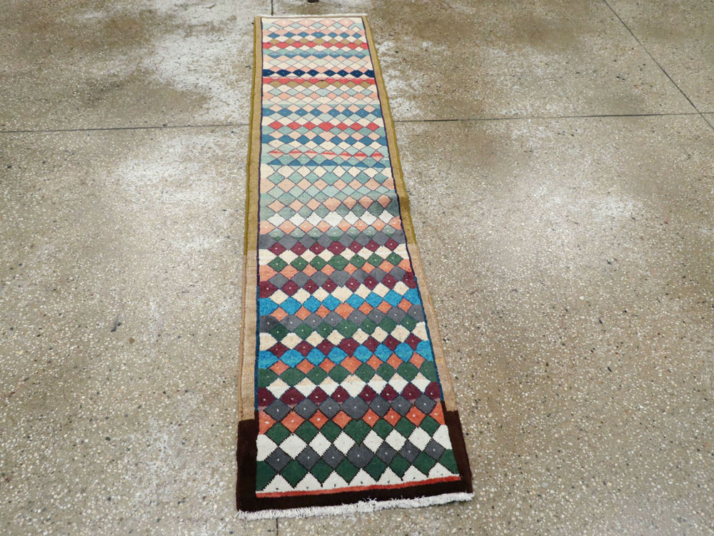 Vintage Persian Mahal Runner, No.25976 - Galerie Shabab