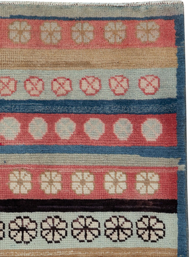 Vintage Persian Mahal Rug, No.25978 - Galerie Shabab