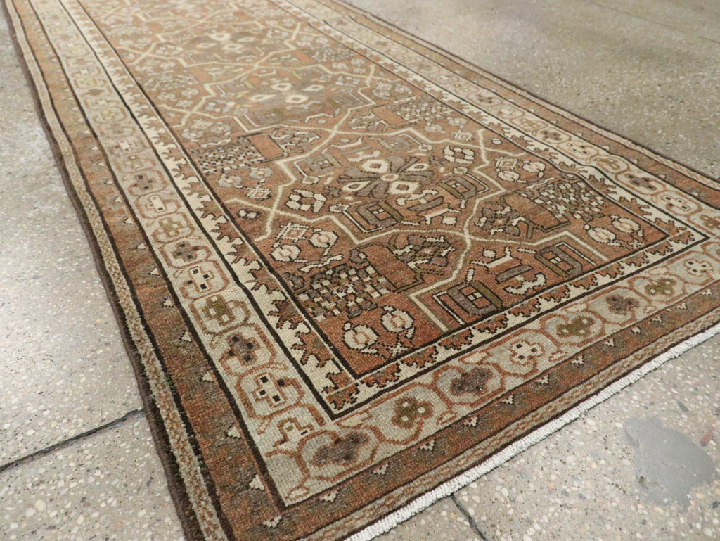 Vintage Persian Malayer Runner, No.25987 - Galerie Shabab