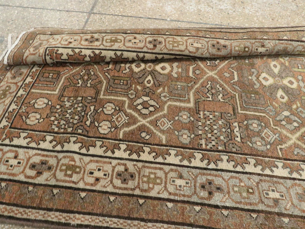 Vintage Persian Malayer Runner, No.25987 - Galerie Shabab