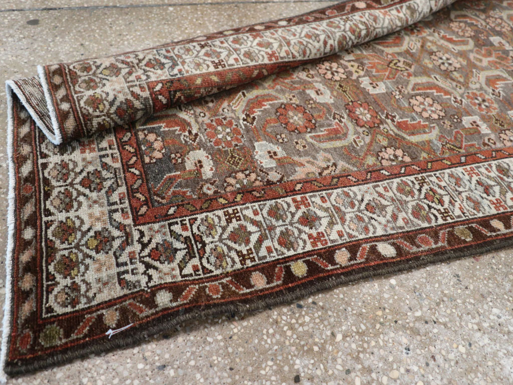 Vintage Persian Malayer Runner, No.25988 - Galerie Shabab