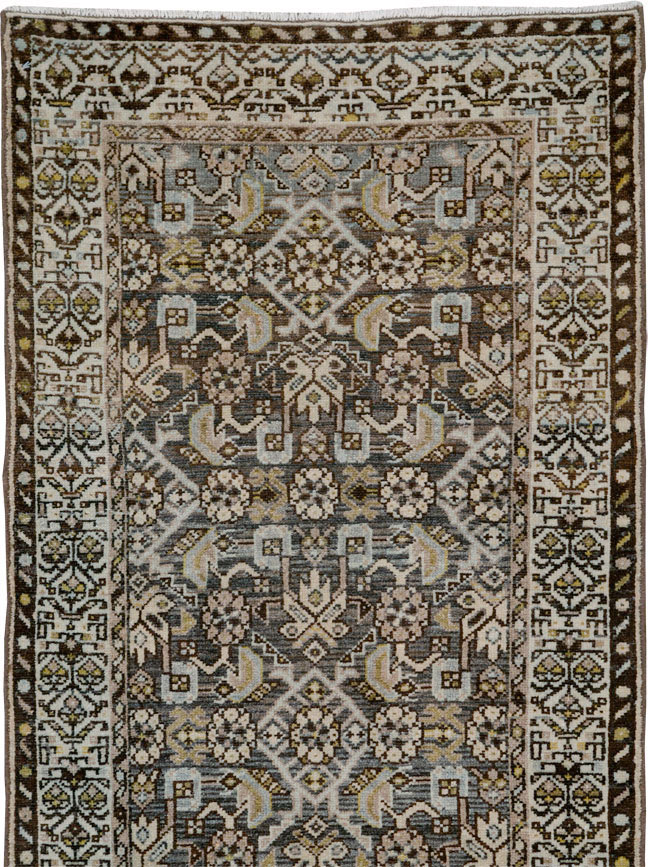 Vintage Persian Malayer Runner, No.25990 - Galerie Shabab