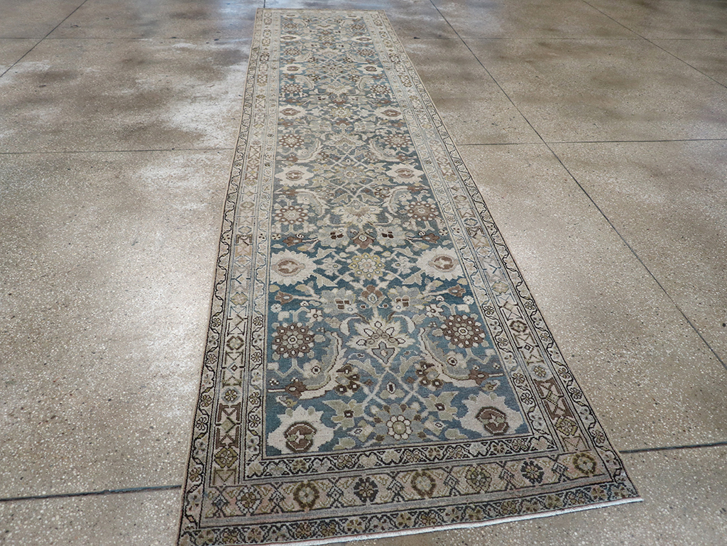 Vintage Persian Malayer Runner, No.25992 - Galerie Shabab