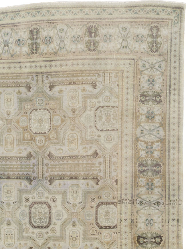 Vintage Persian Tabriz Carpet, No.25995 - Galerie Shabab