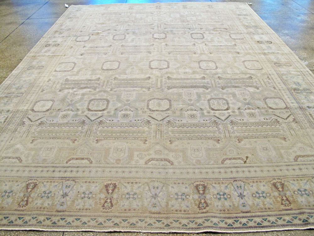 Vintage Persian Tabriz Carpet, No.25995 - Galerie Shabab