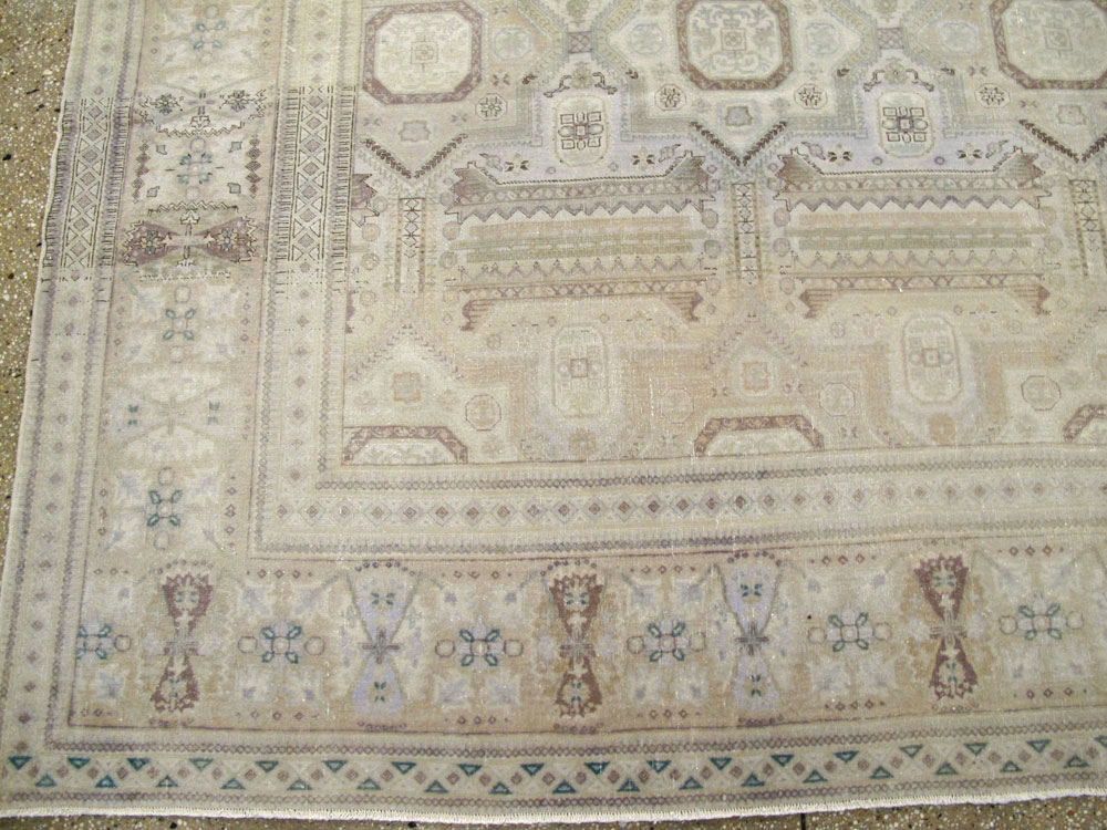 Vintage Persian Tabriz Carpet, No.25995 - Galerie Shabab