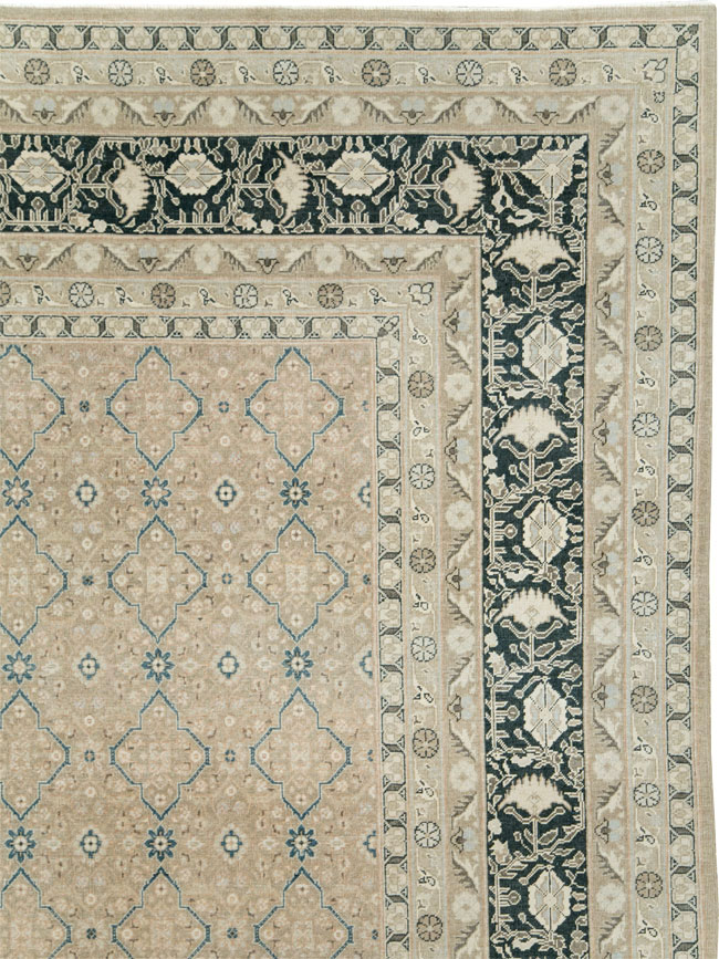 Vintage Turkish Sivas Large Room Size Carpet, No.25997 - Galerie Shabab