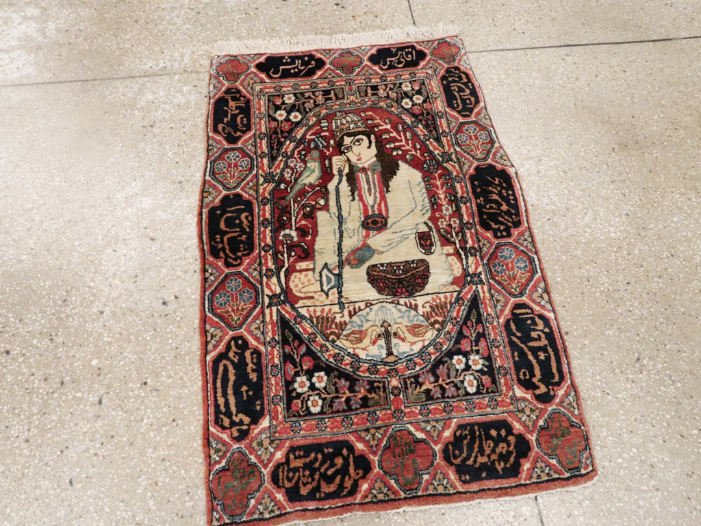 Antique Persian Dabir Kashan Pictorial Rug, No.26002 - Galerie Shabab