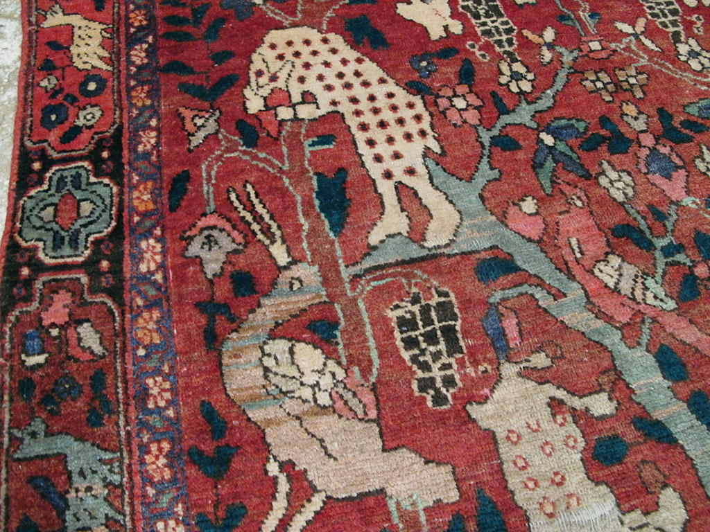 Vintage Persian Tabriz Pictorial Accent Rug, No.26003 - Galerie Shabab