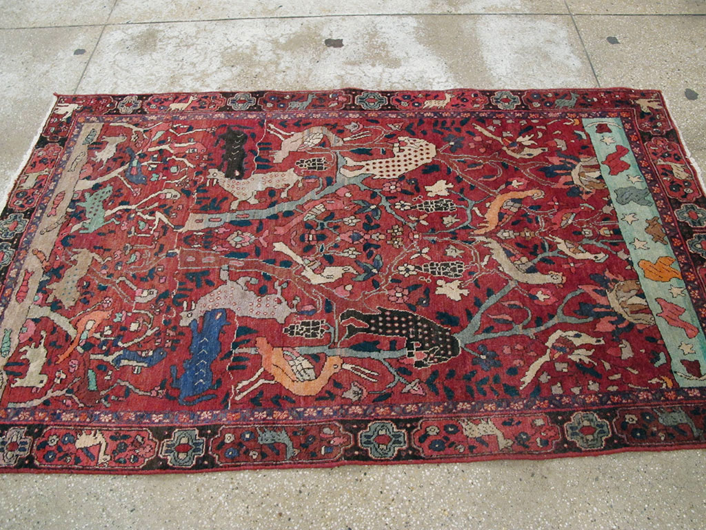 Vintage Persian Tabriz Pictorial Accent Rug, No.26003 - Galerie Shabab