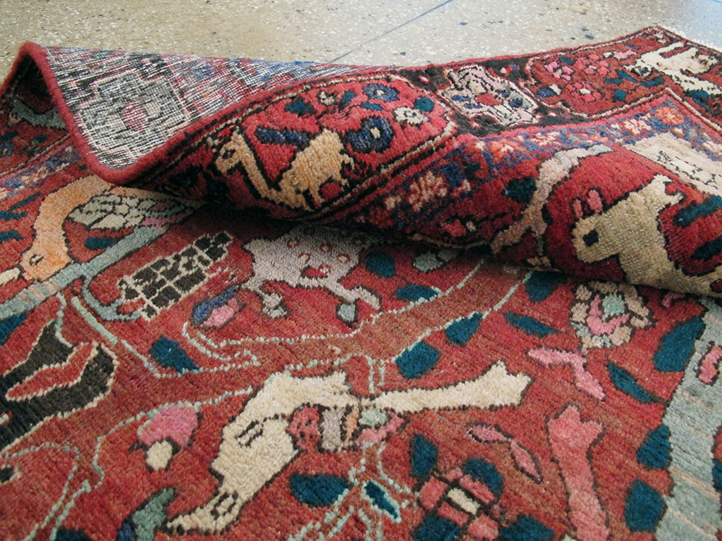 Vintage Persian Tabriz Pictorial Accent Rug, No.26003 - Galerie Shabab