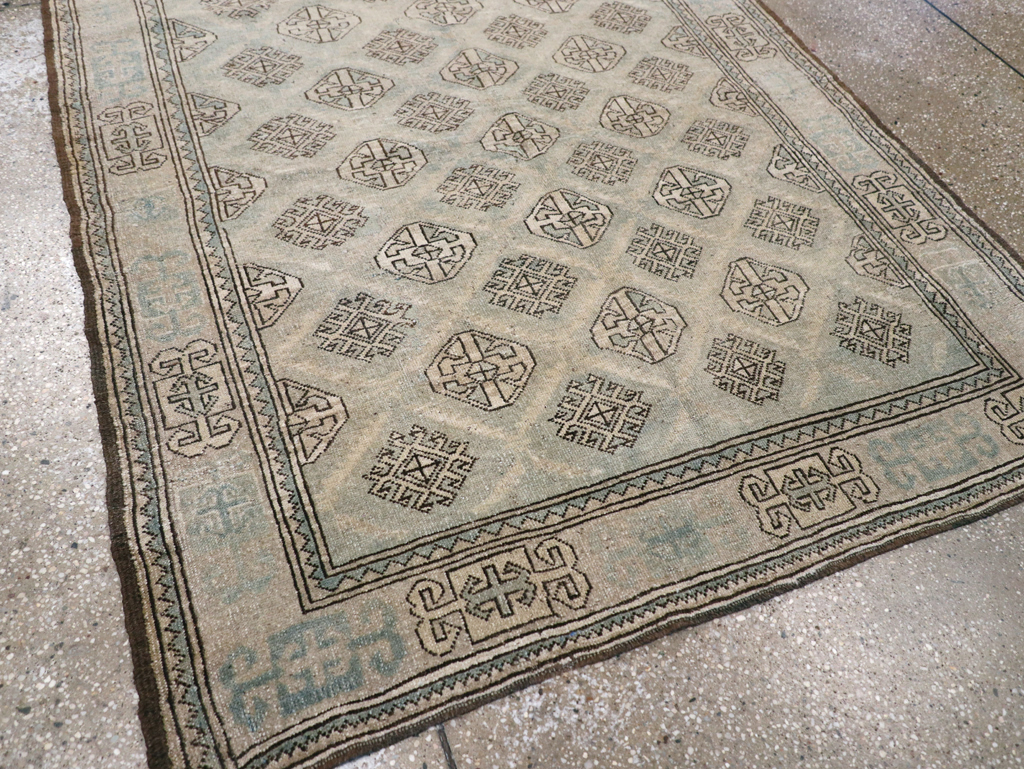 Vintage Persian Kurd Square Accent Rug, No.26008 - Galerie Shabab