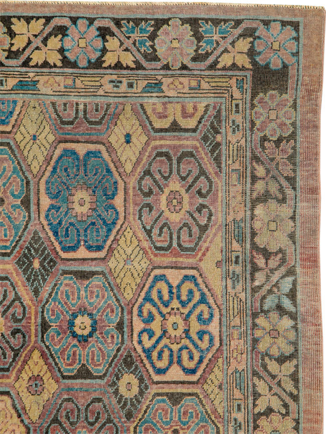 Antique East Turkestan Khotan Rug, No.26012 - Galerie Shabab