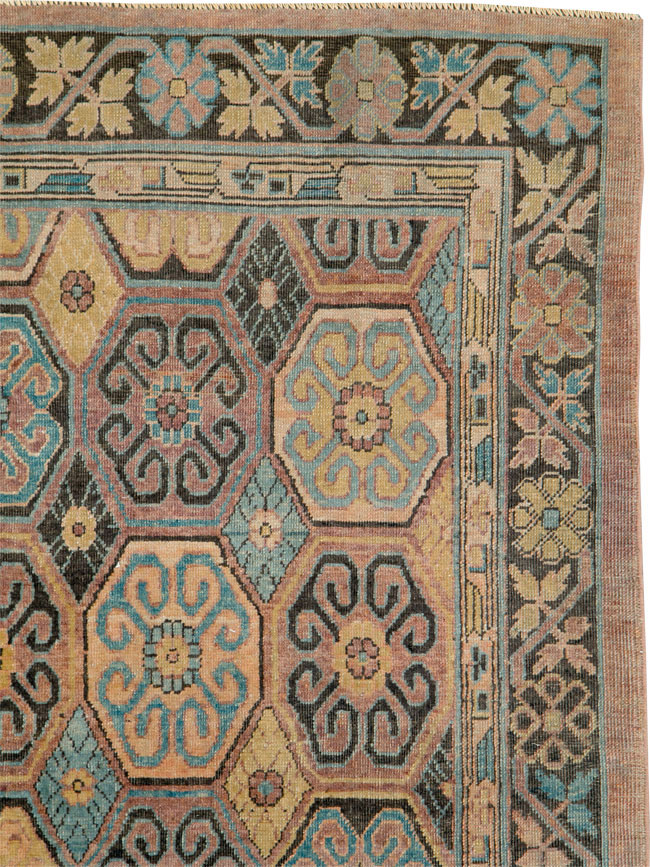 Antique East Turkestan Khotan Rug, No.26012 - Galerie Shabab