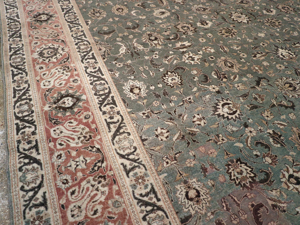 Antique Persian Tabriz Carpet, No.26015 - Galerie Shabab