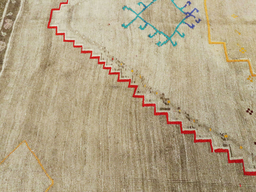 Vintage Turkish Anatolian Carpet, No.26017 - Galerie Shabab