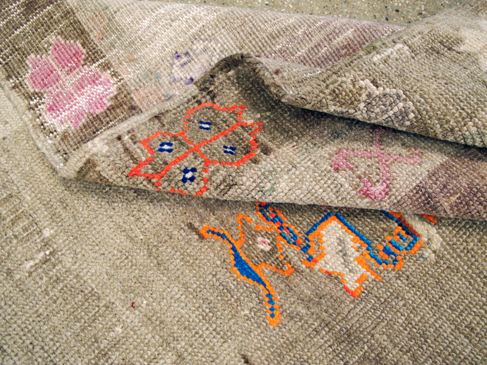 Vintage Turkish Anatolian Carpet, No.26018 - Galerie Shabab