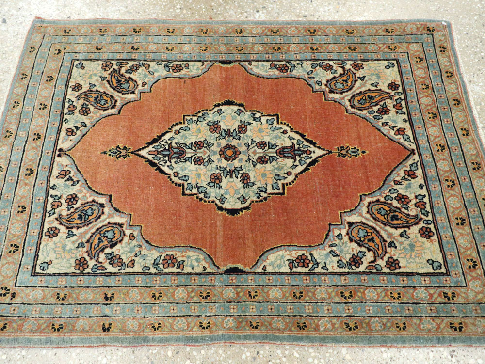 Antique Persian Tabriz Hagi Jalili Throw Rug, No.26019 - Galerie Shabab