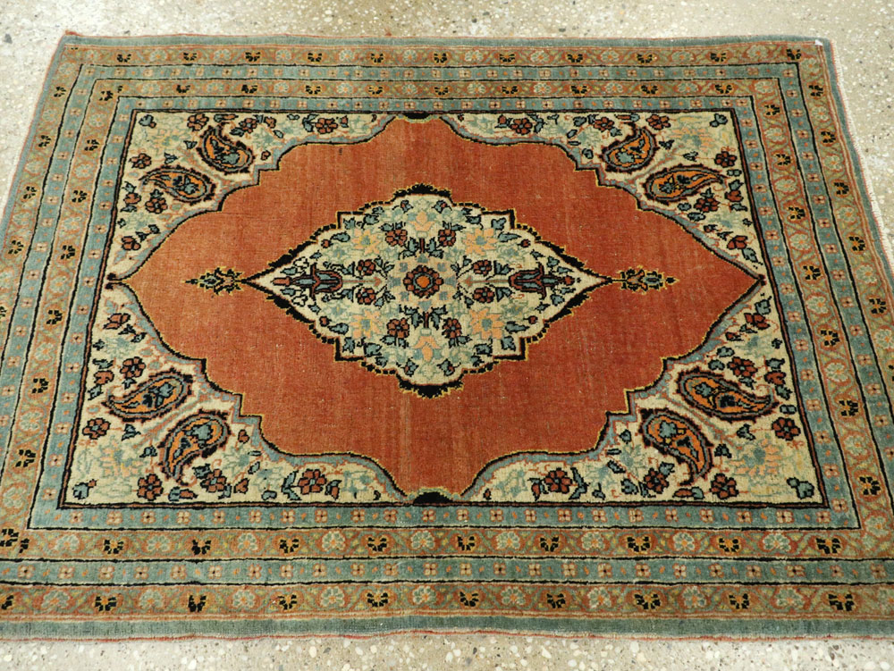 Antique Persian Tabriz Hagi Jalili Throw Rug, No.26019 - Galerie Shabab
