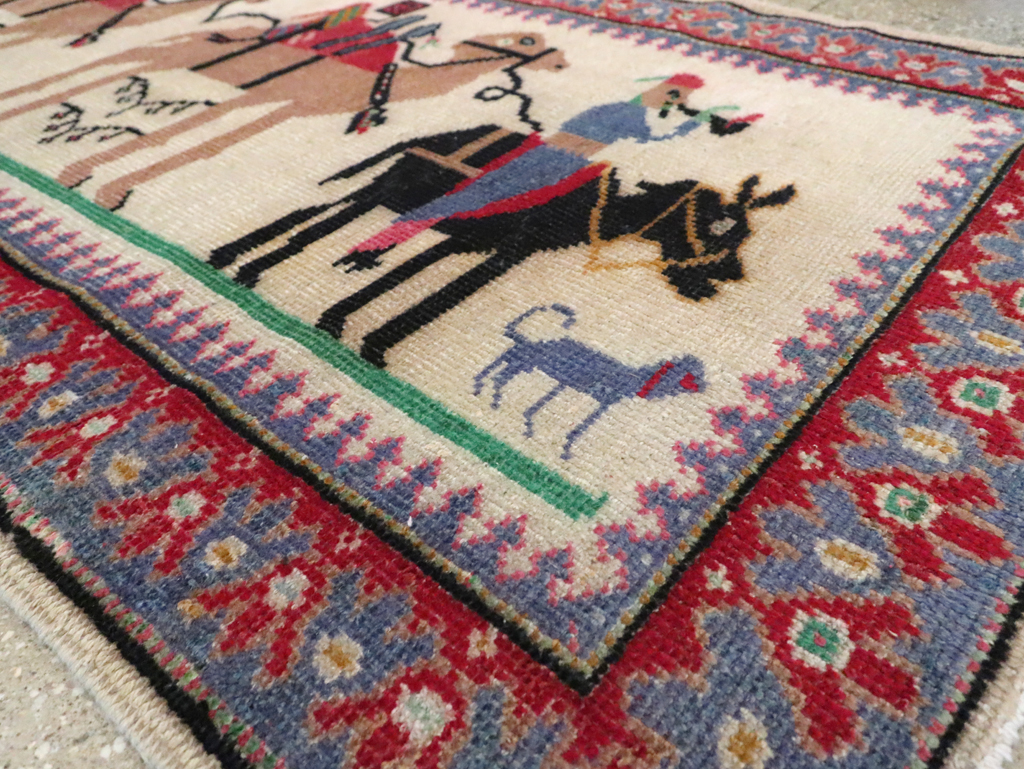 Vintage Turkish Anatolian Pictorial Throw Rug, No.26021 - Galerie Shabab
