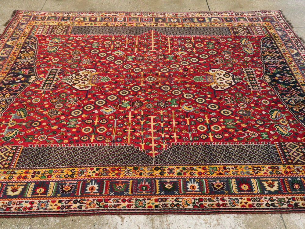 Vintage Persian Shiraz Rug, No.26023 - Galerie Shabab