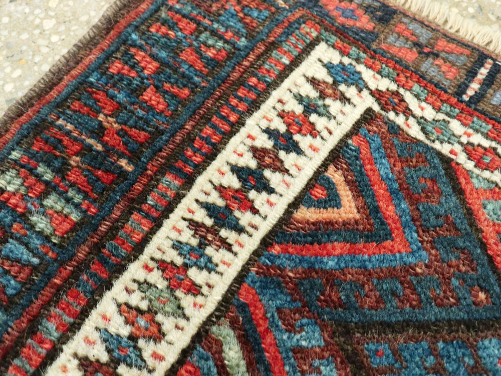 Vintage Jaff Kurd Rug, No.26025 - Galerie Shabab