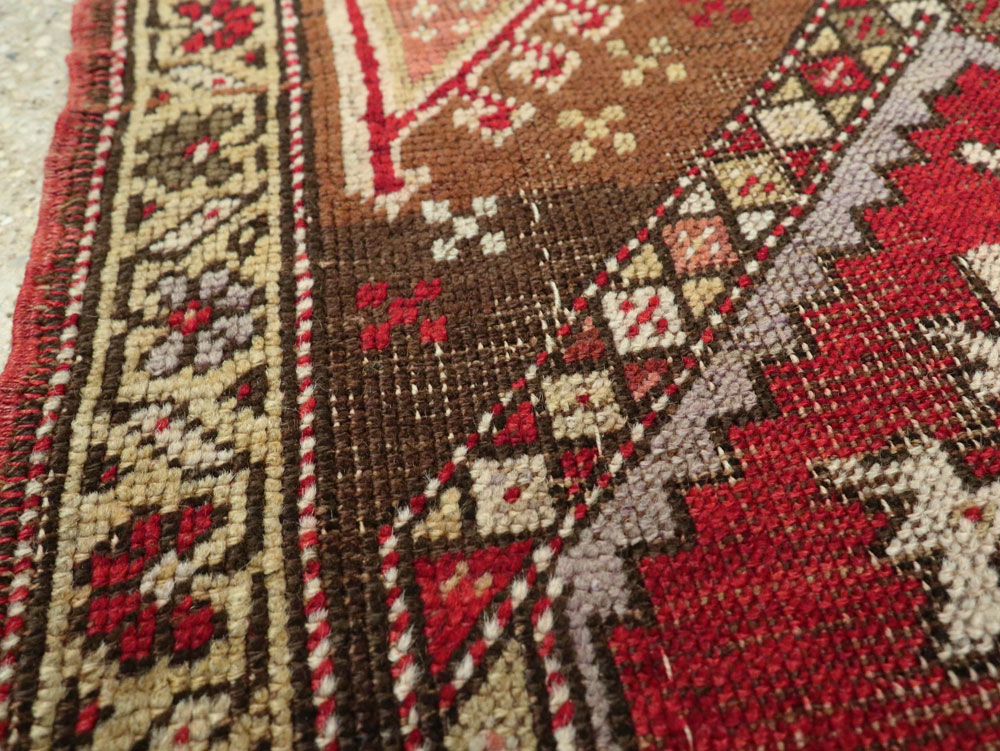 Antique Turkish Anatolian Rug, No.26033 - Galerie Shabab
