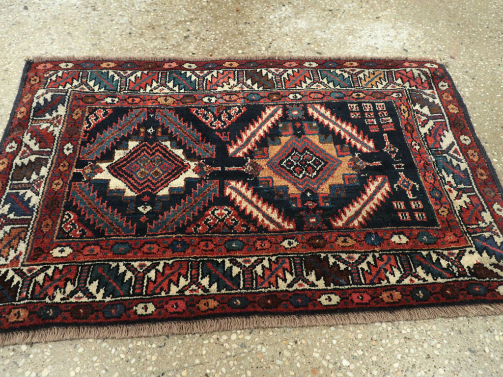 Antique Persian Veramin Rug, No.26035 - Galerie Shabab