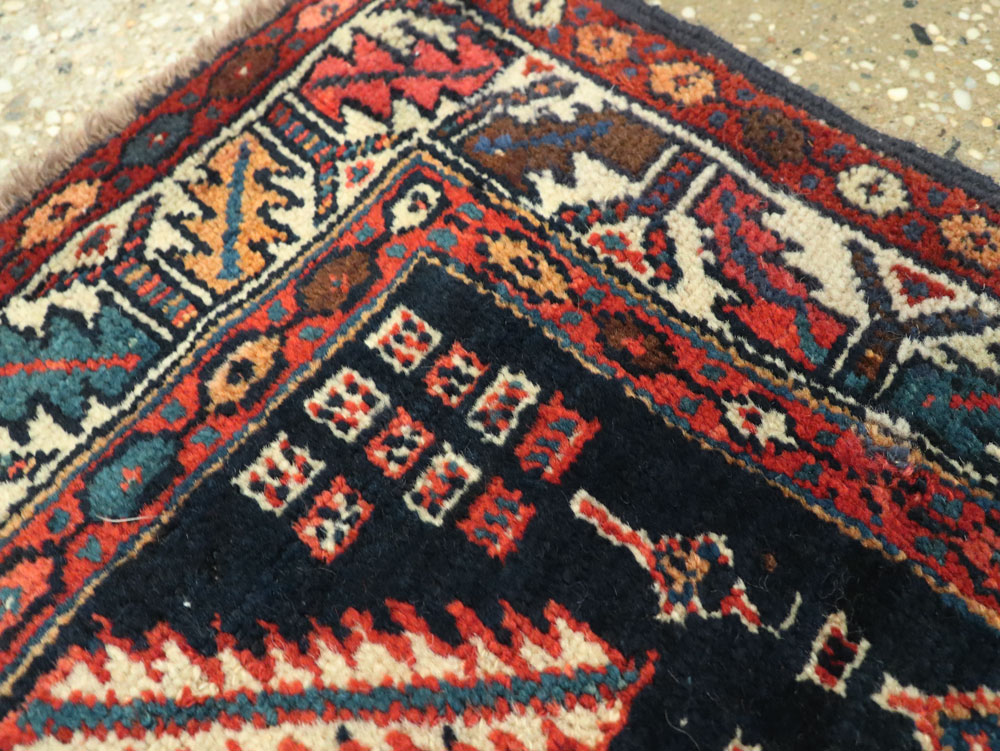 Antique Persian Veramin Rug, No.26035 - Galerie Shabab