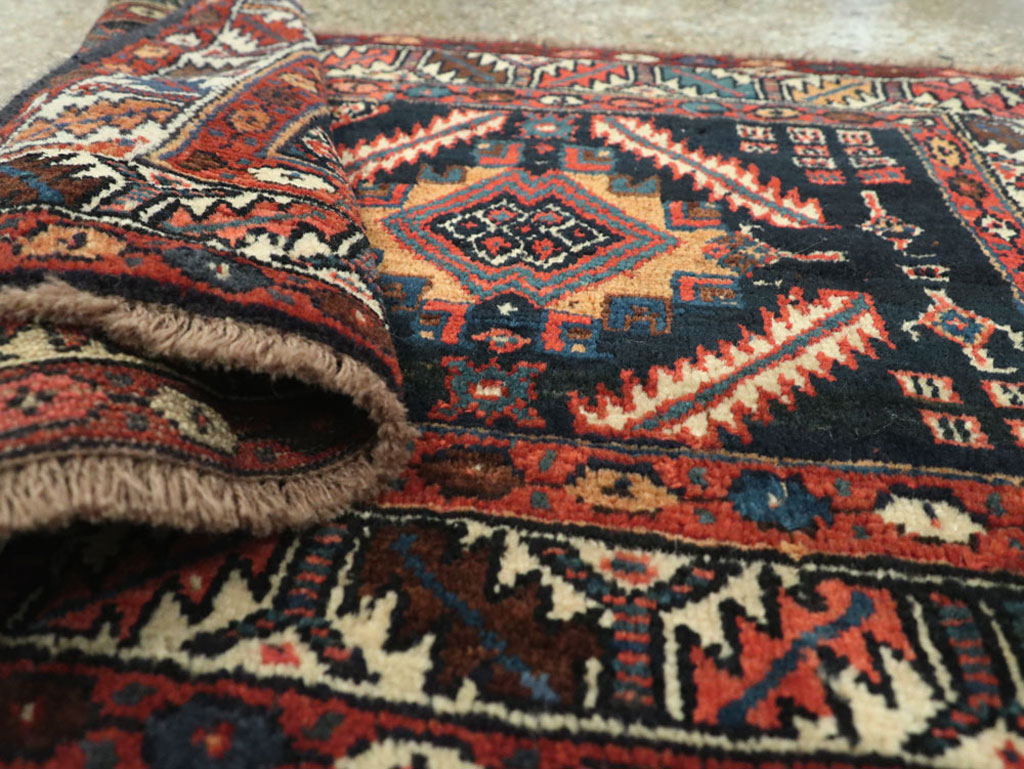 Antique Persian Veramin Rug, No.26035 - Galerie Shabab