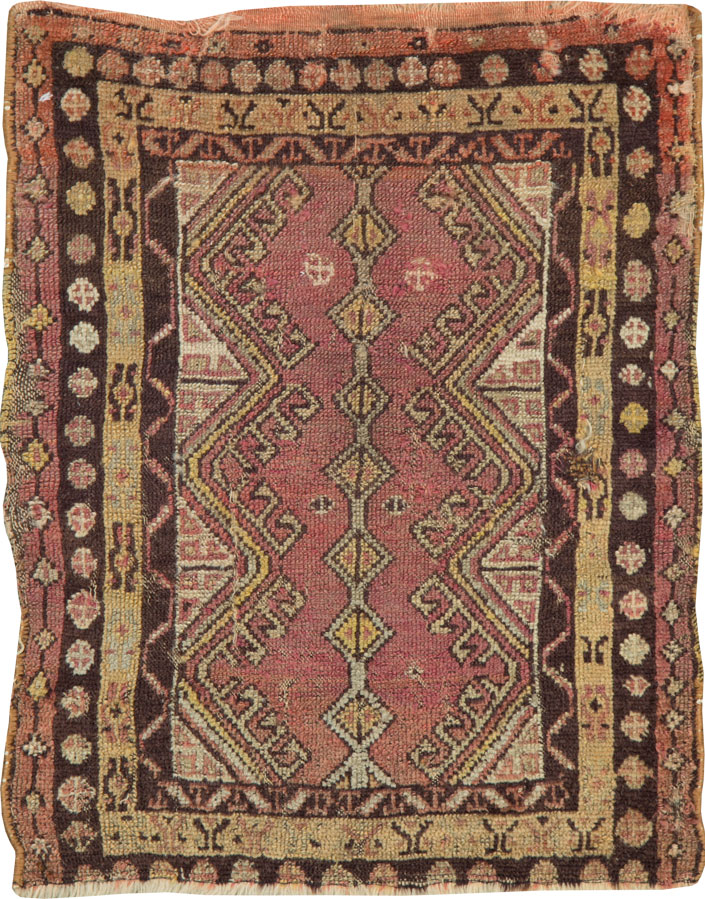 Vintage Turkish Anatolian Throw Rug, No.26037 - Galerie Shabab