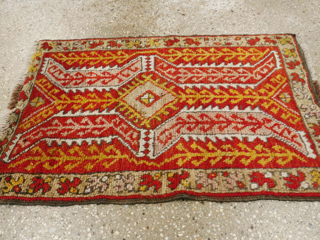 Antique Turkish Anatolian Rug, No.26039 - Galerie Shabab