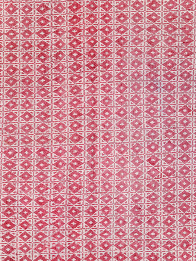 Vintage Persian Flatweave Kilim Accent Rug, No.26044 - Galerie Shabab