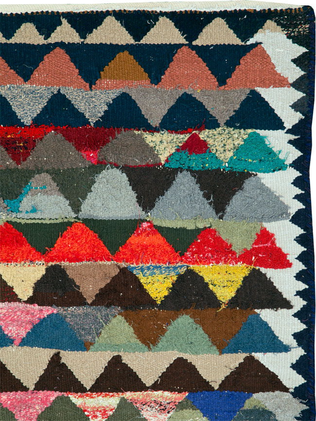 Vintage Persian Kilim, No.26116 - Galerie Shabab
