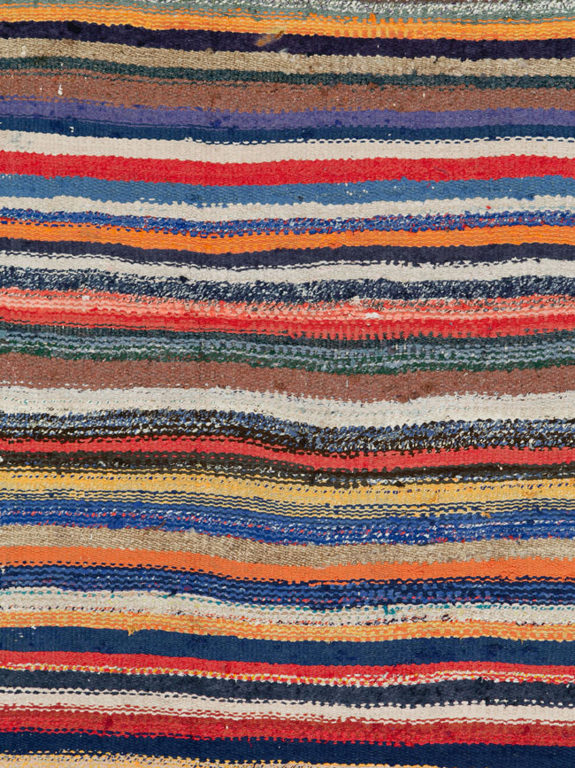 Vintage Persian Flatweave Kilim Throw Rug, No.26118 - Galerie Shabab