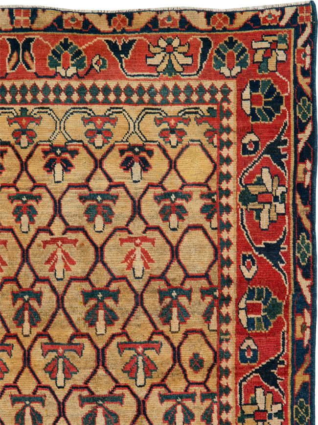 Vintage Persian Fereghan Mahal Rug, No.26129 - Galerie Shabab