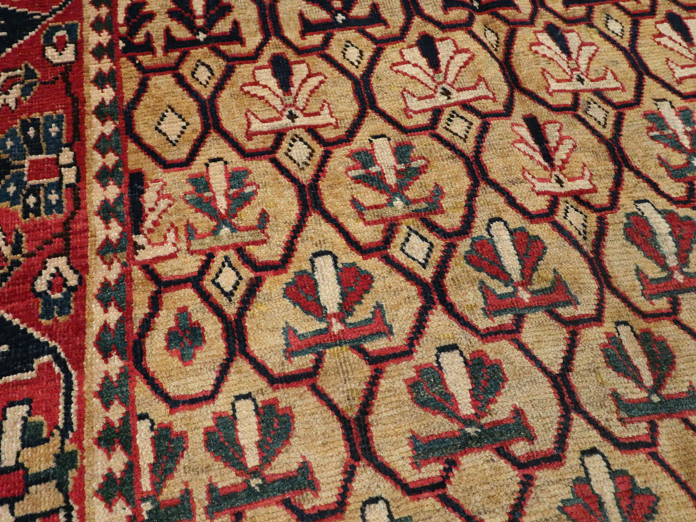 Vintage Persian Fereghan Mahal Rug, No.26129 - Galerie Shabab
