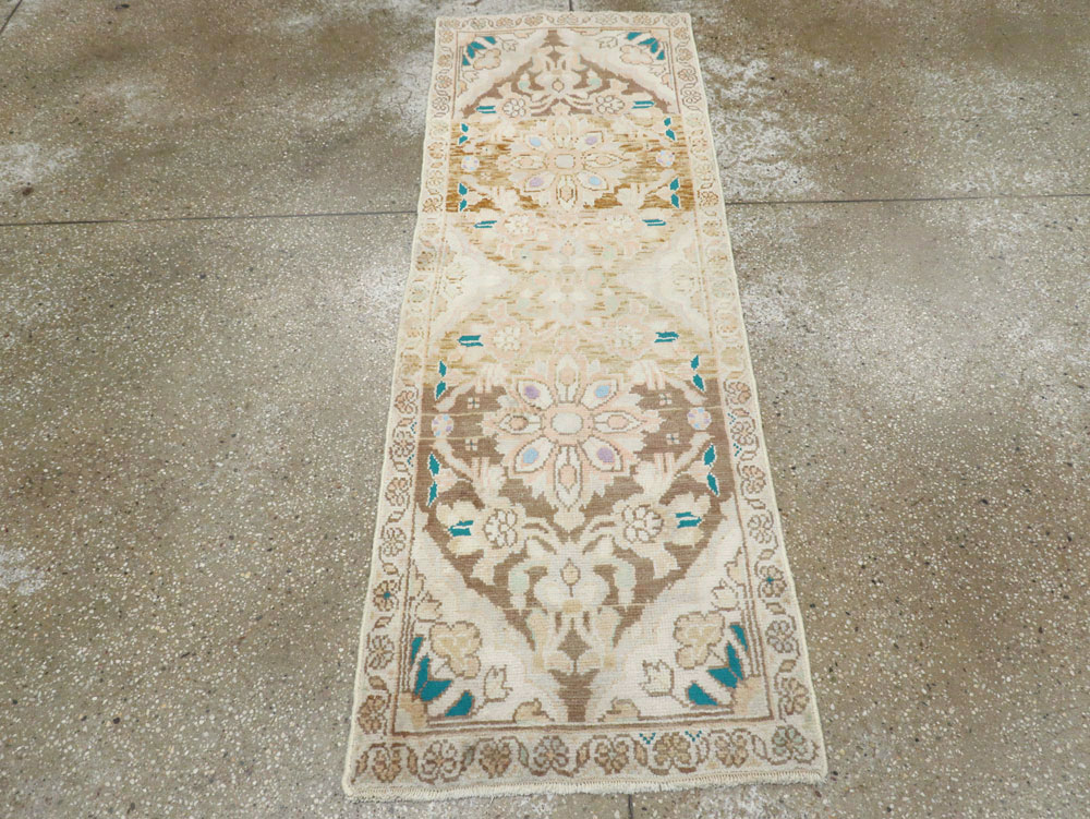 Vintage Persian Hamadan Runner, No.26132 - Galerie Shabab