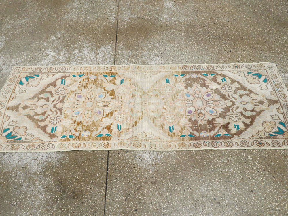 Vintage Persian Hamadan Runner, No.26132 - Galerie Shabab