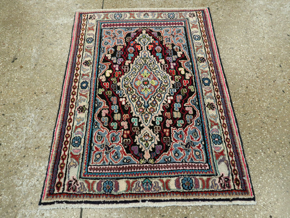 Vintage Persian Hamadan Rug, No.26133 - Galerie Shabab