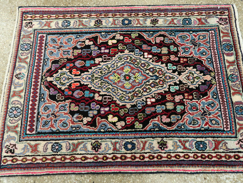 Vintage Persian Hamadan Rug, No.26133 - Galerie Shabab