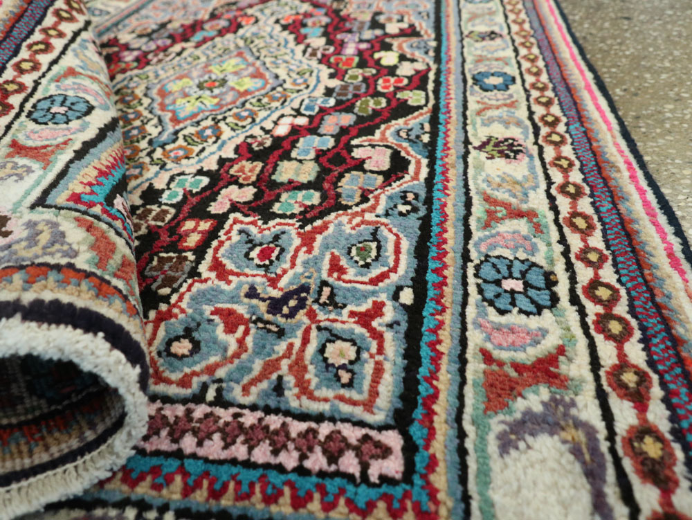Vintage Persian Hamadan Rug, No.26133 - Galerie Shabab