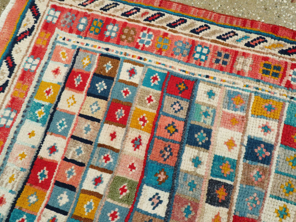 Vintage Persian Mahal Rug, No.26157 - Galerie Shabab