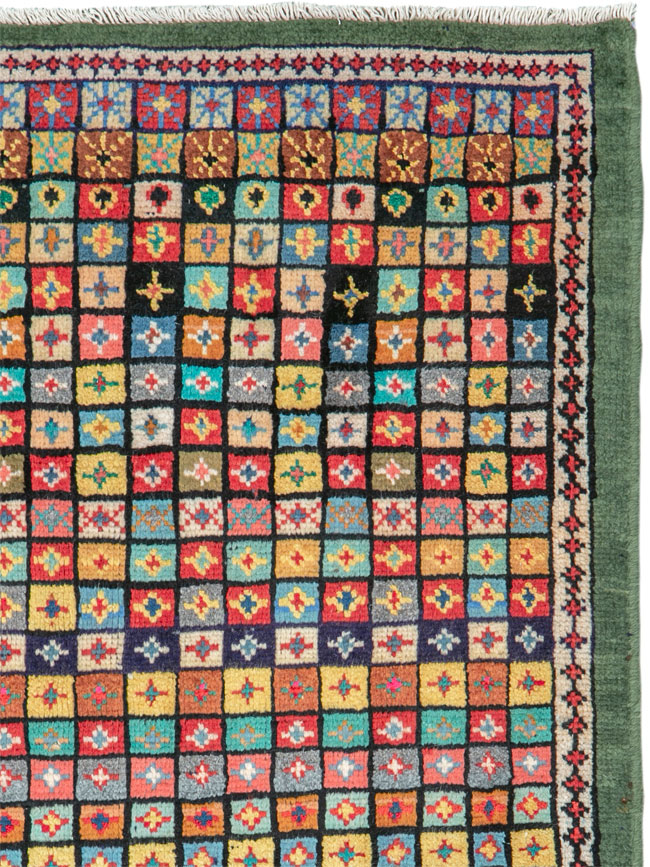 Vintage Persian Mahal Rug, No.26165 - Galerie Shabab