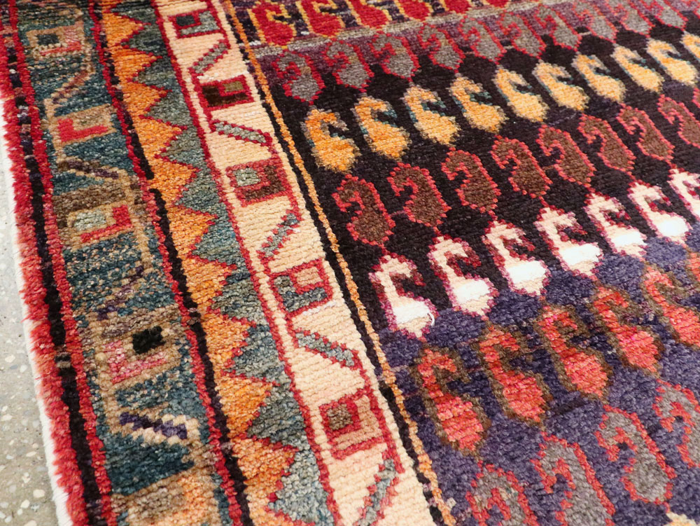 Vintage Persian Hamadan Rug, No.26172 - Galerie Shabab