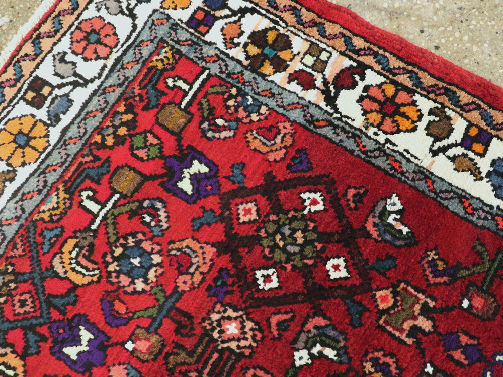 Vintage Persian Hamadan Rug, No.26177 - Galerie Shabab