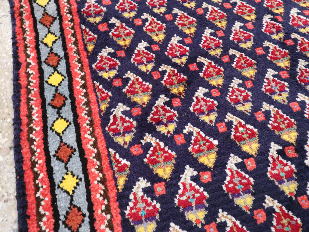 Vintage Persian Hamadan Throw Rug, No.26178 - Galerie Shabab