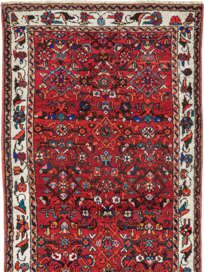 Vintage Persian Hamadan Runner, No.26193 - Galerie Shabab